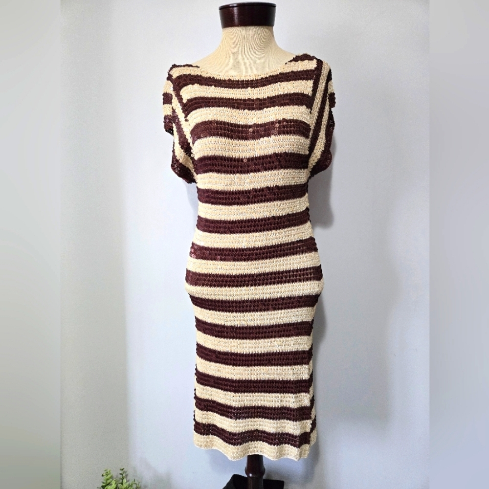 FRENCH CONNECTION NWT Striped Sequined Dress in Cream and Brown. Size 6